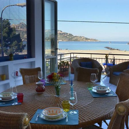 Апартаменти Terrazza Sul Mare Джардіні-Наксос Екстер'єр фото